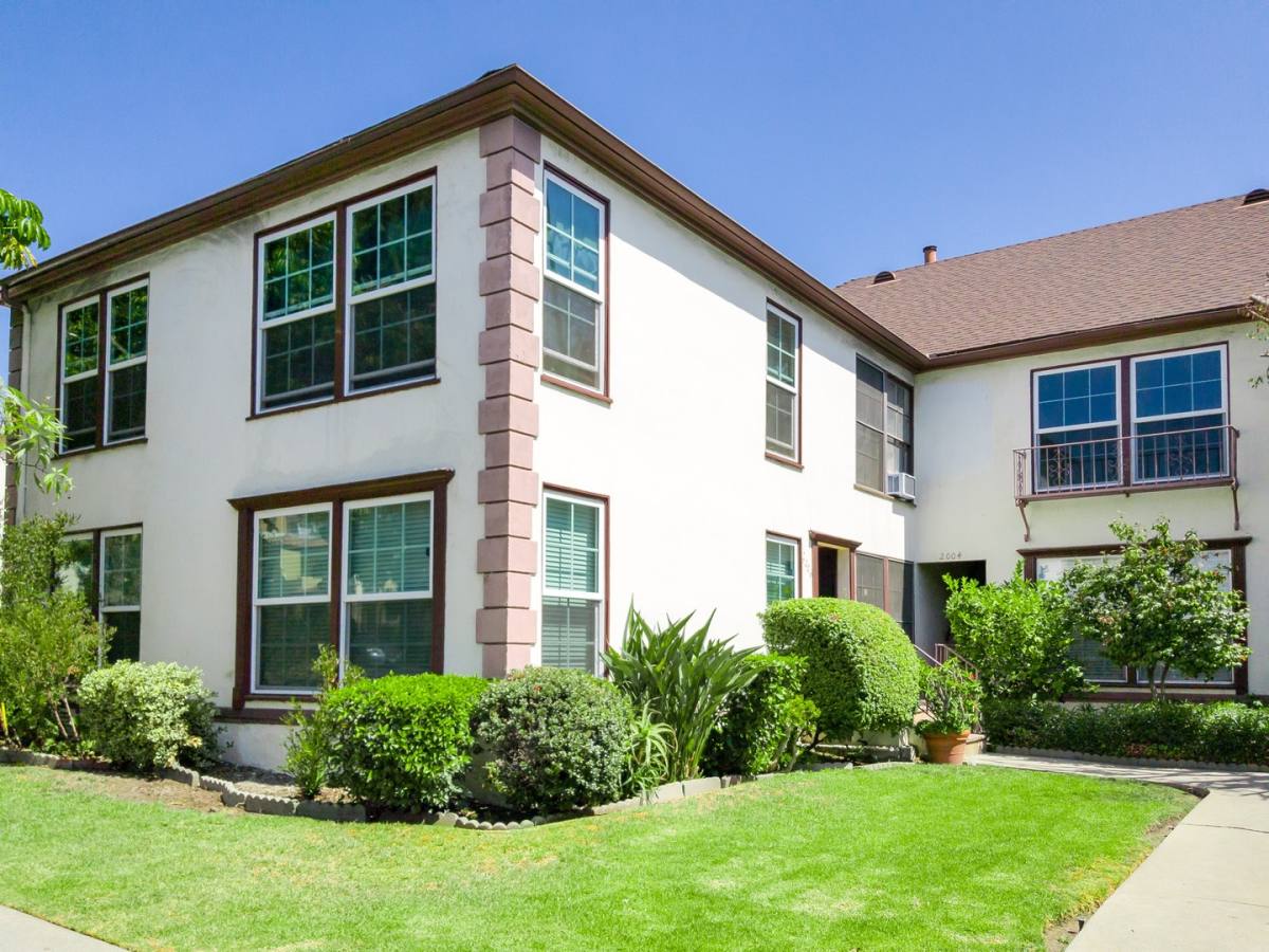 Apartment for rent at 4635 Finley Ave, Los Angeles, CA 90027