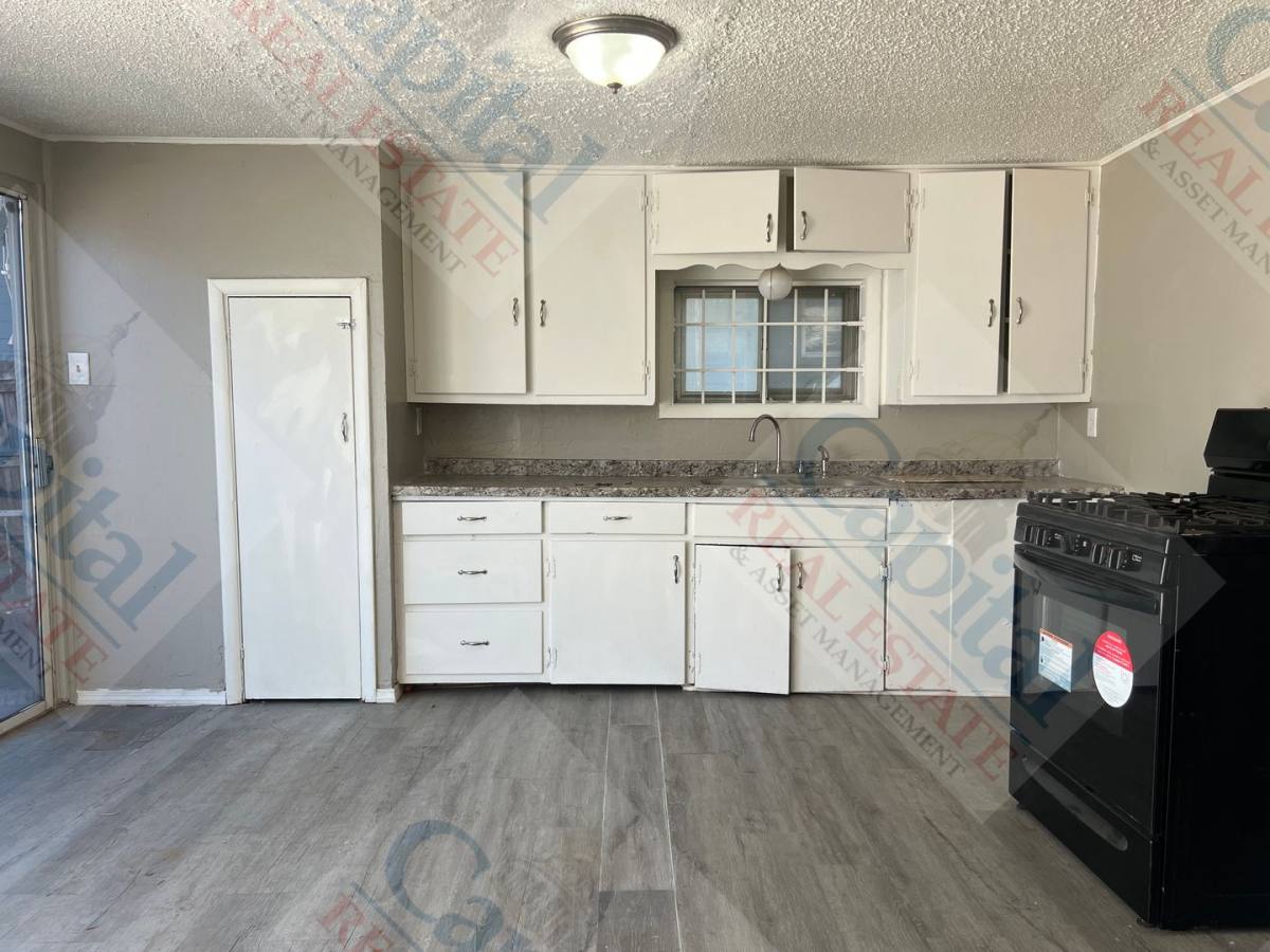 House for rent at 317 SE 24th St, Oklahoma City, OK 73129