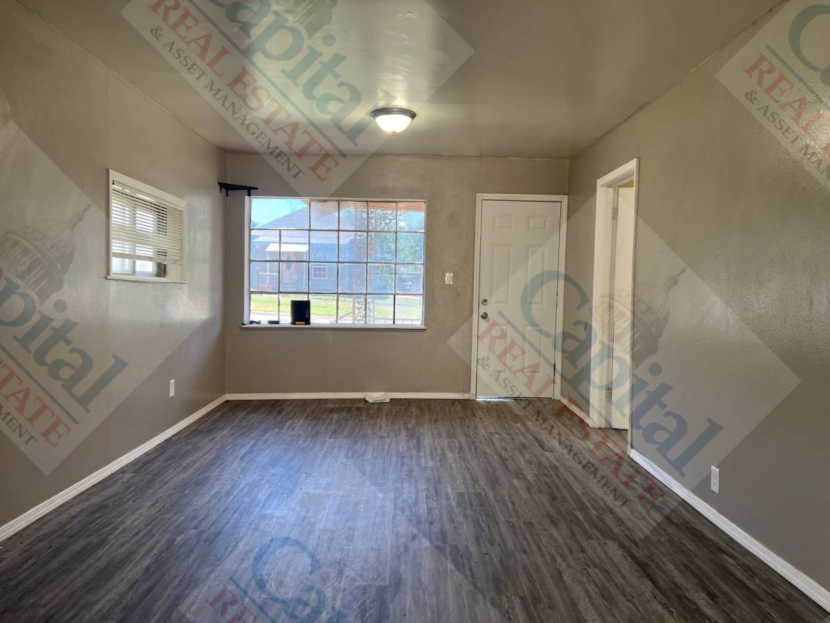 House for rent at 317 SE 24th St, Oklahoma City, OK 73129