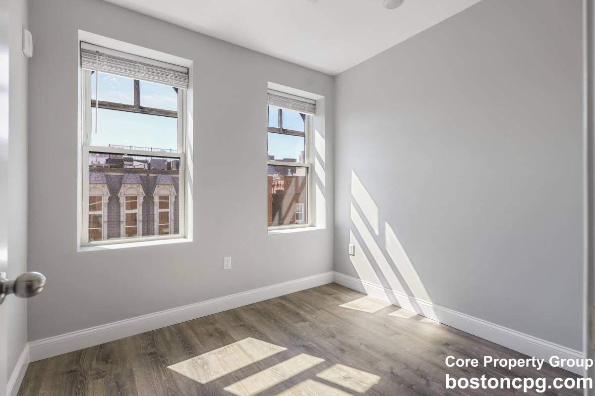 Apartment for rent at 276-282 Hanover #15, Boston, MA 02113