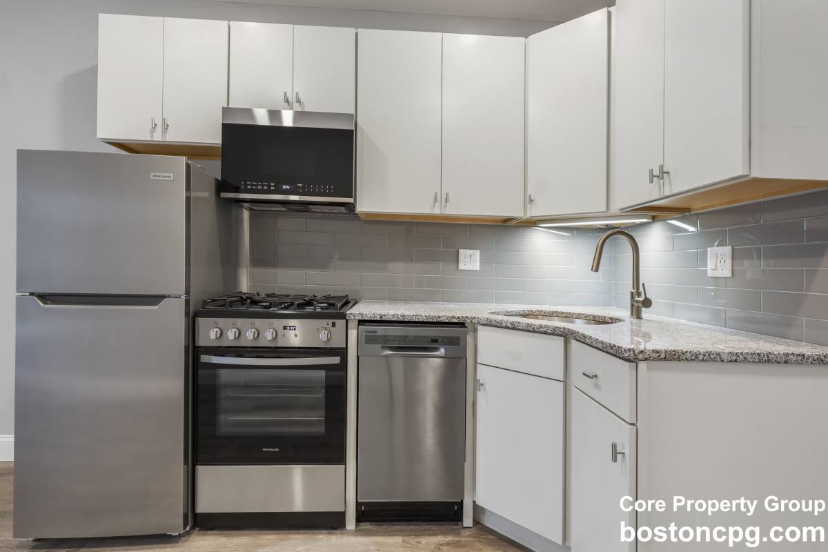 Apartment for rent at 276-282 Hanover #15, Boston, MA 02113