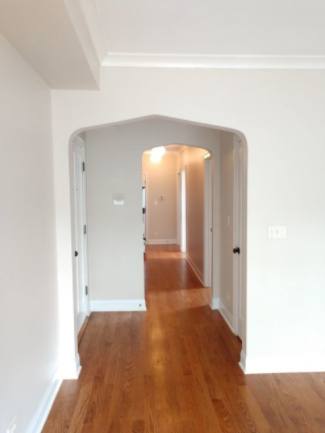 Apartment for rent at 2706 W Ainslie St #2, Chicago, IL 60625