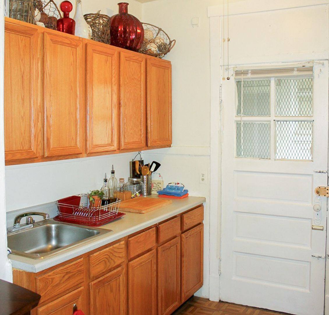 Apartment for rent at 6345 W Arlington Place #36, Chicago, IL 60614