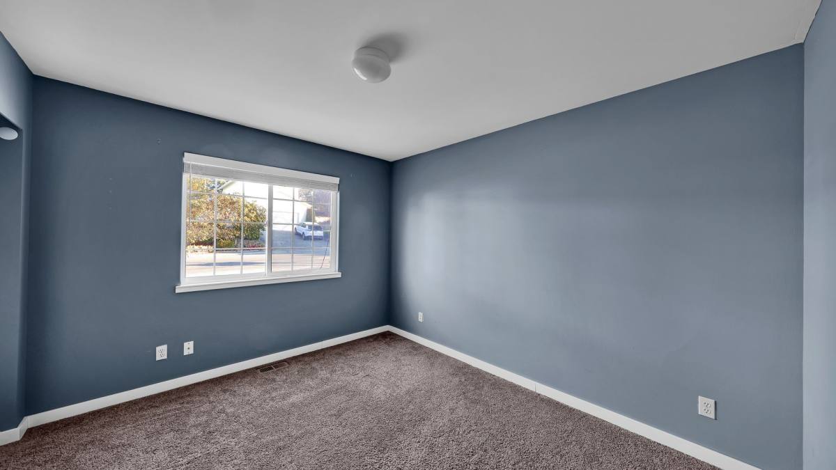 House for rent at 713 SW Puffin St, Oak Harbor, WA 98277