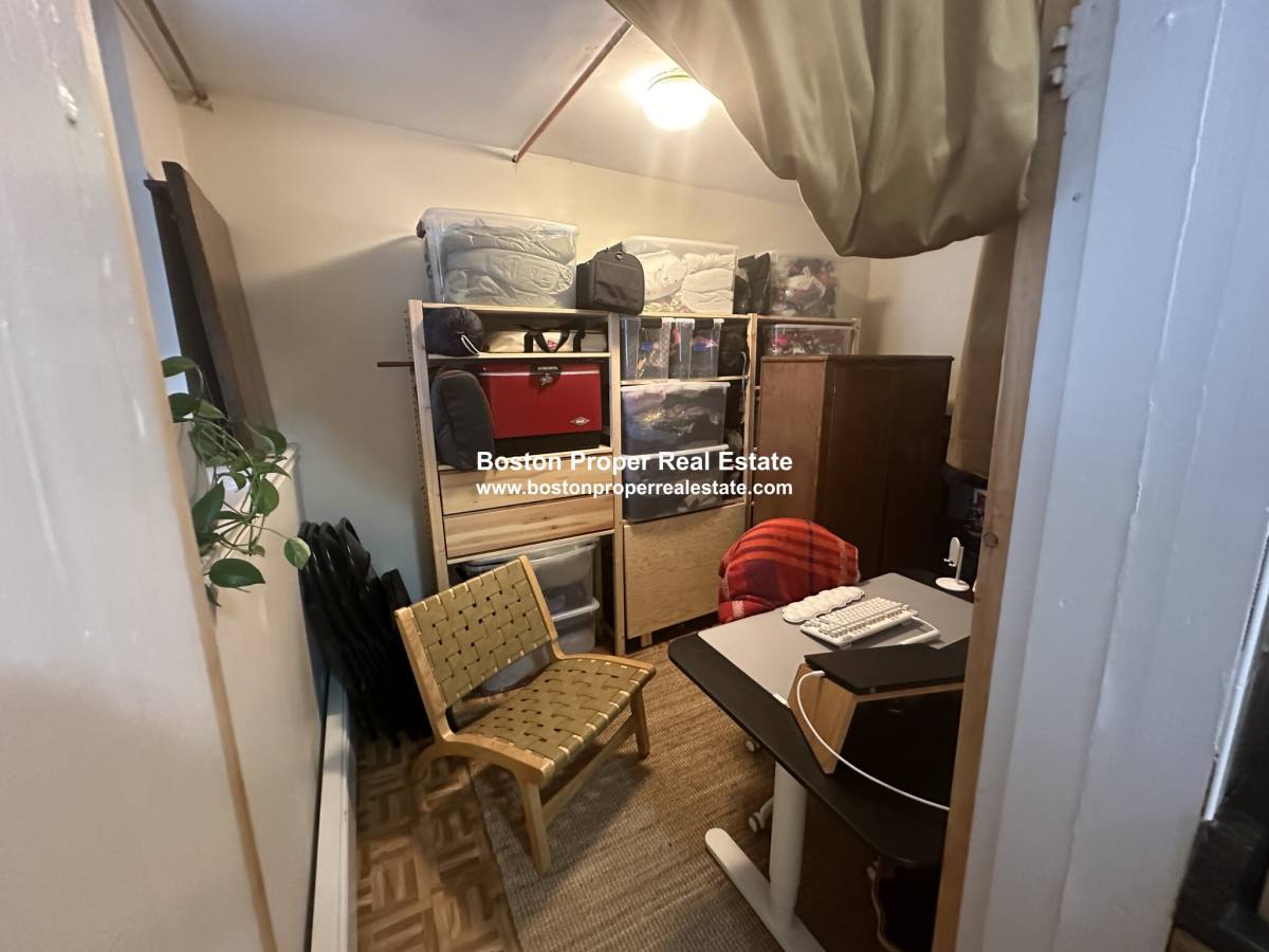 Apartment for rent at 100 Madison Ave #9, Newtonville, MA 02460