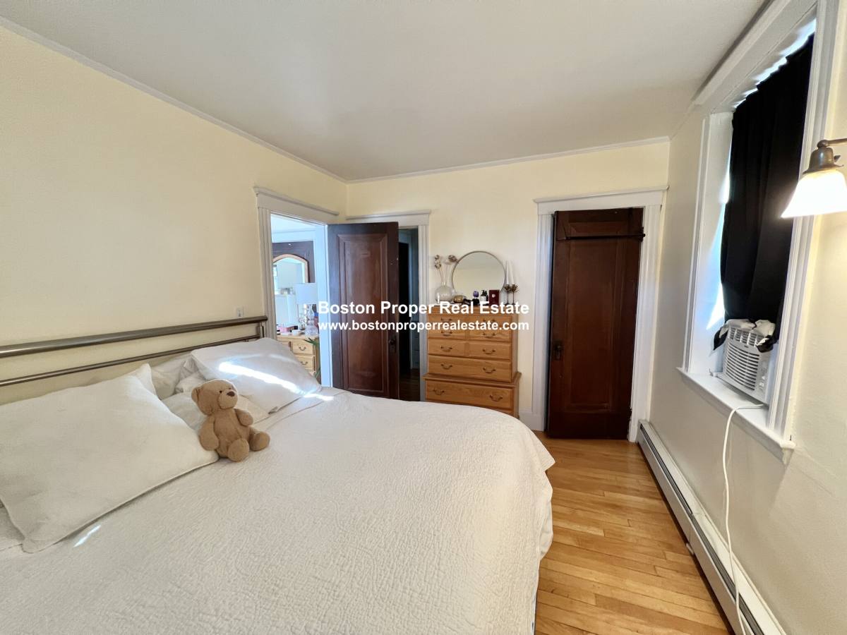 Apartment for rent at 100 Madison Ave #7, Newtonville, MA 02460