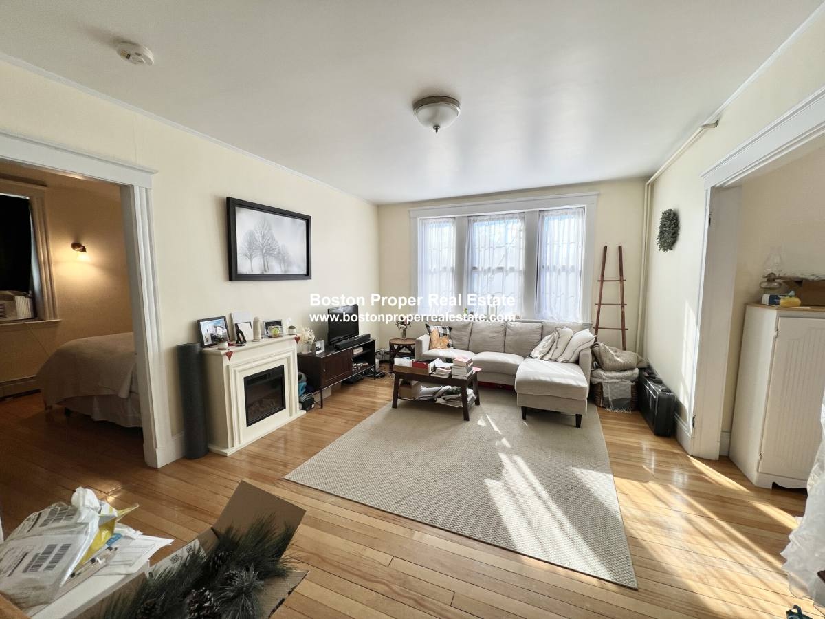 Apartment for rent at 100 Madison Ave #7, Newtonville, MA 02460