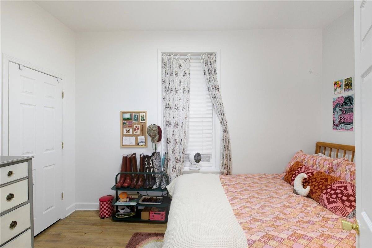 Apartment for rent at 2350 W Charleston #3F, Chicago, IL 60647