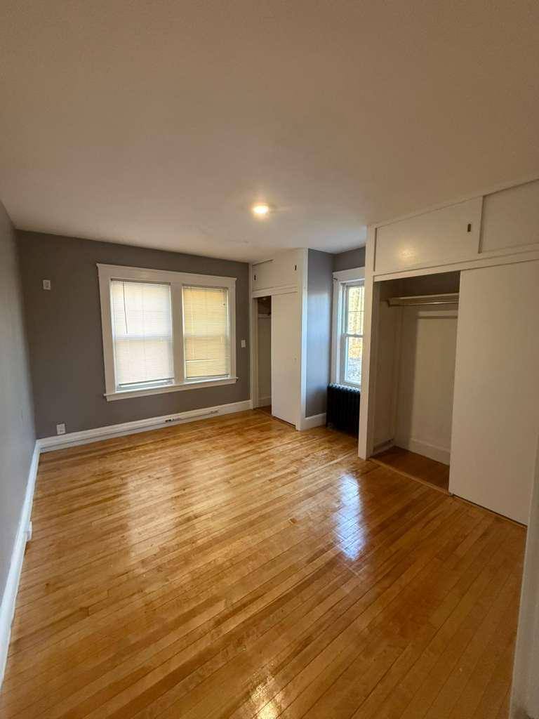 Apartment for rent at 118-120 Ashburnham Hill R #1, Fitchburg, MA 01420