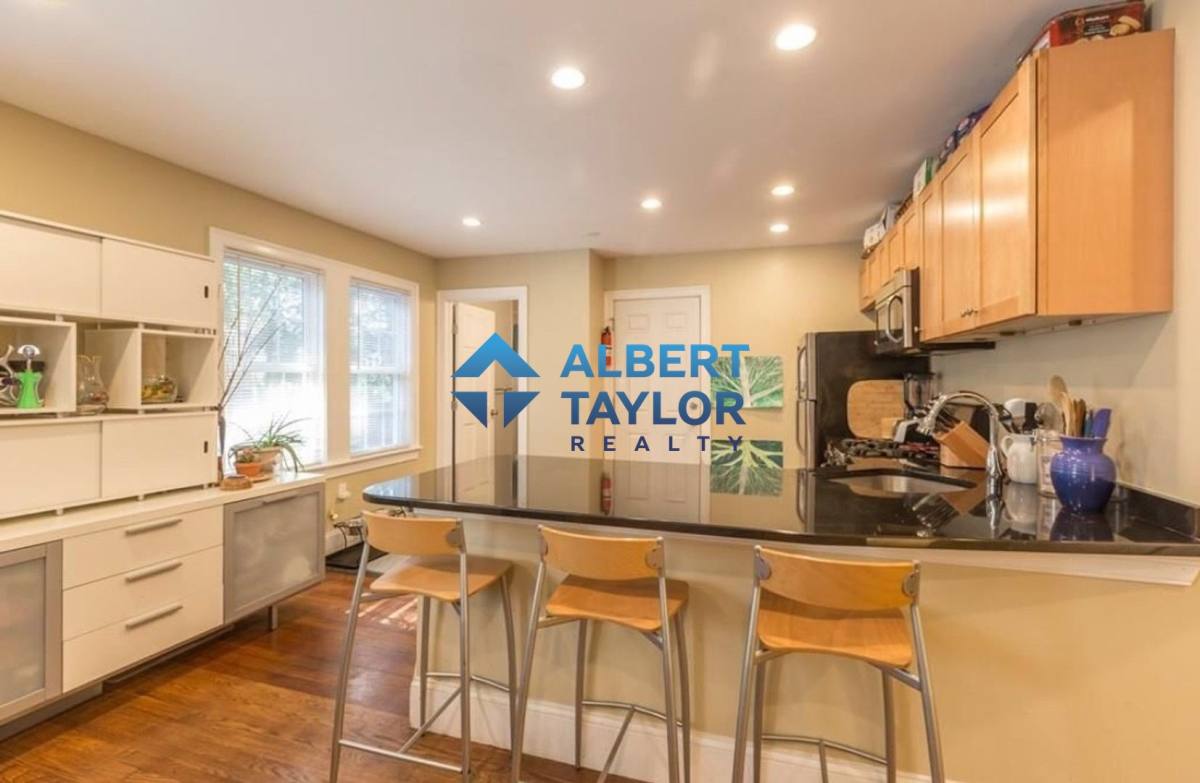 Apartment for rent at 9 Hathaway St #2, Jamaica Plain, MA 02130
