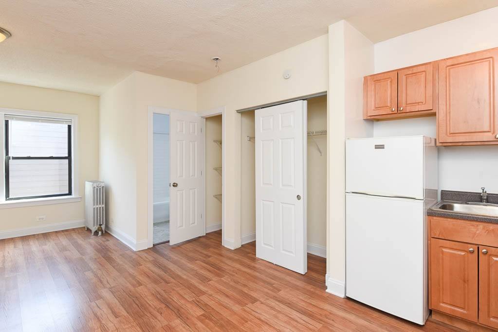Apartment for rent at 1740 Humboldt Blvd #P304, Chicago, IL 60647