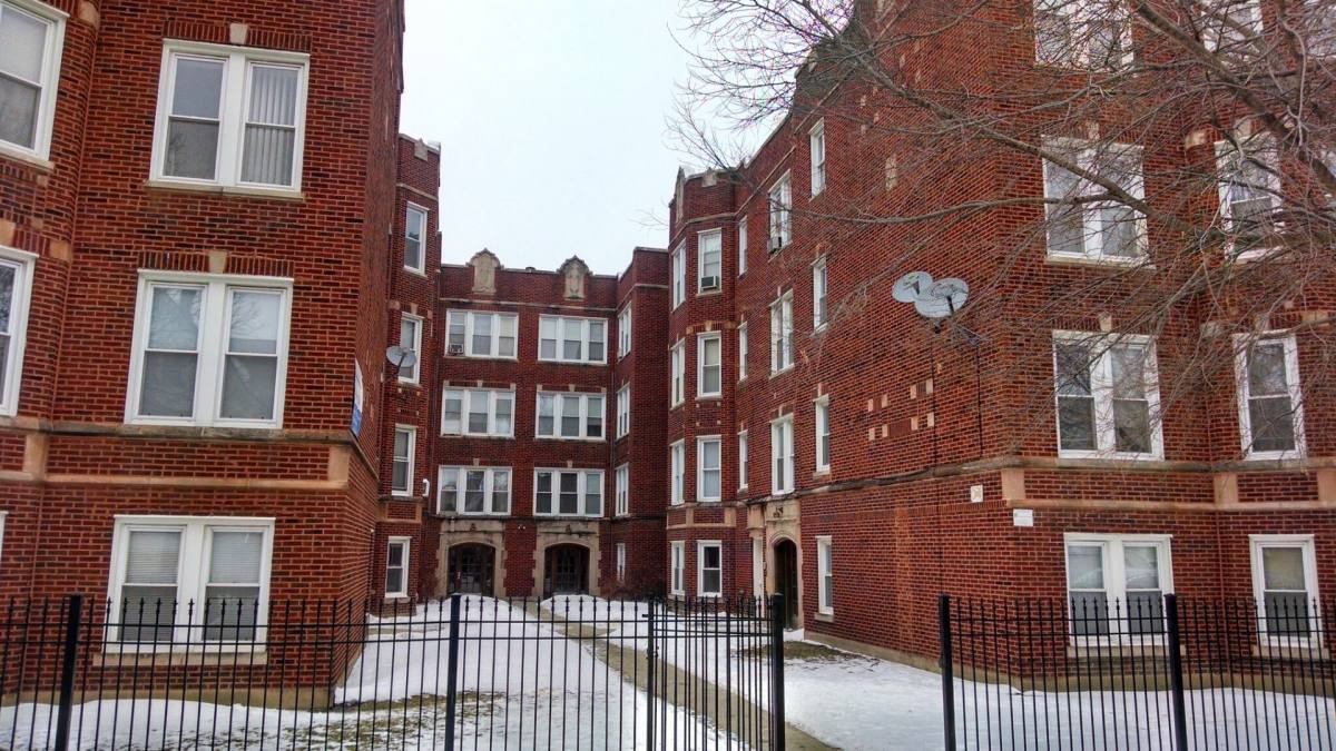 4850 W Henderson #2N, Chicago, IL 60641 - Apartment for Rent