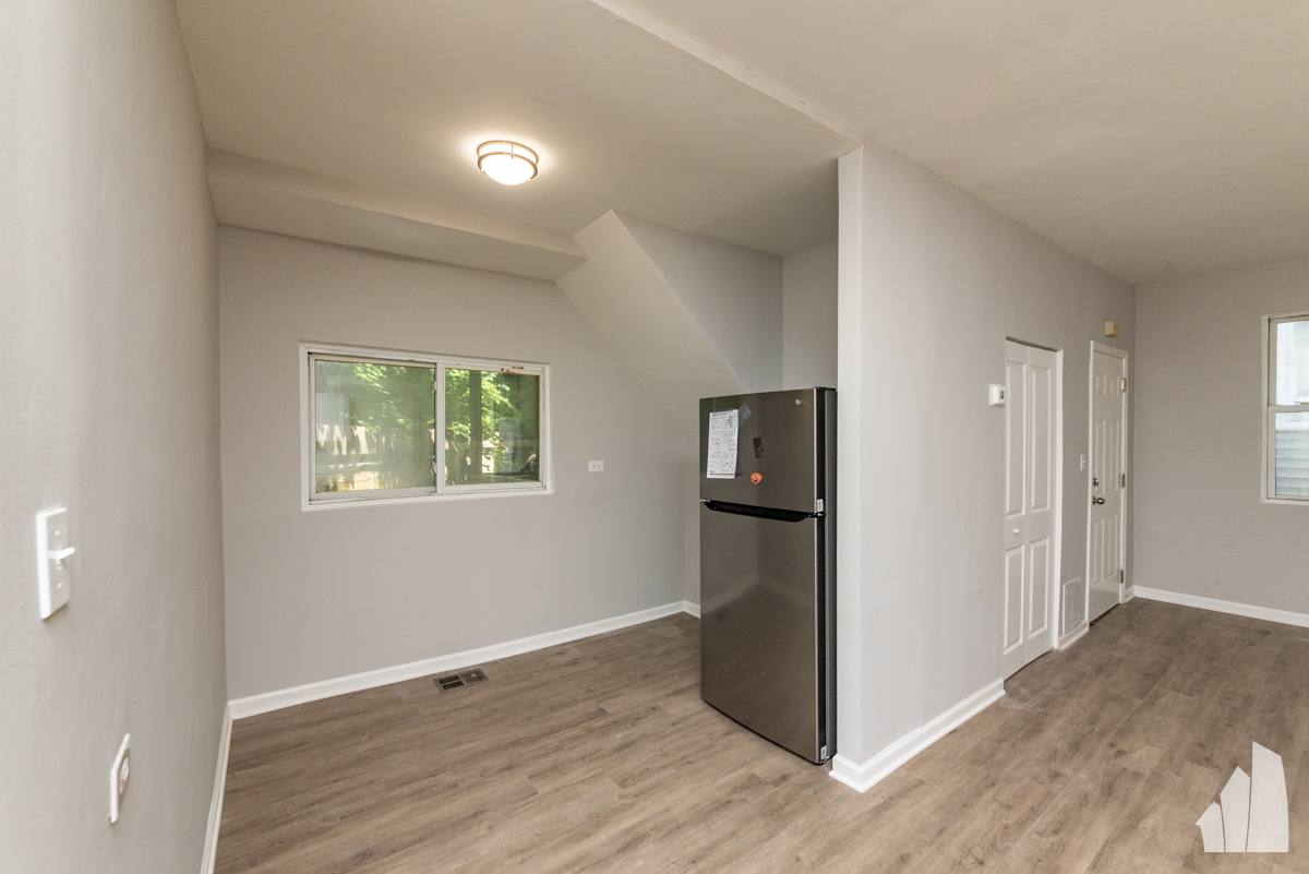 Apartment for rent at 1022 W Fry St #CH1, Chicago, IL 60642