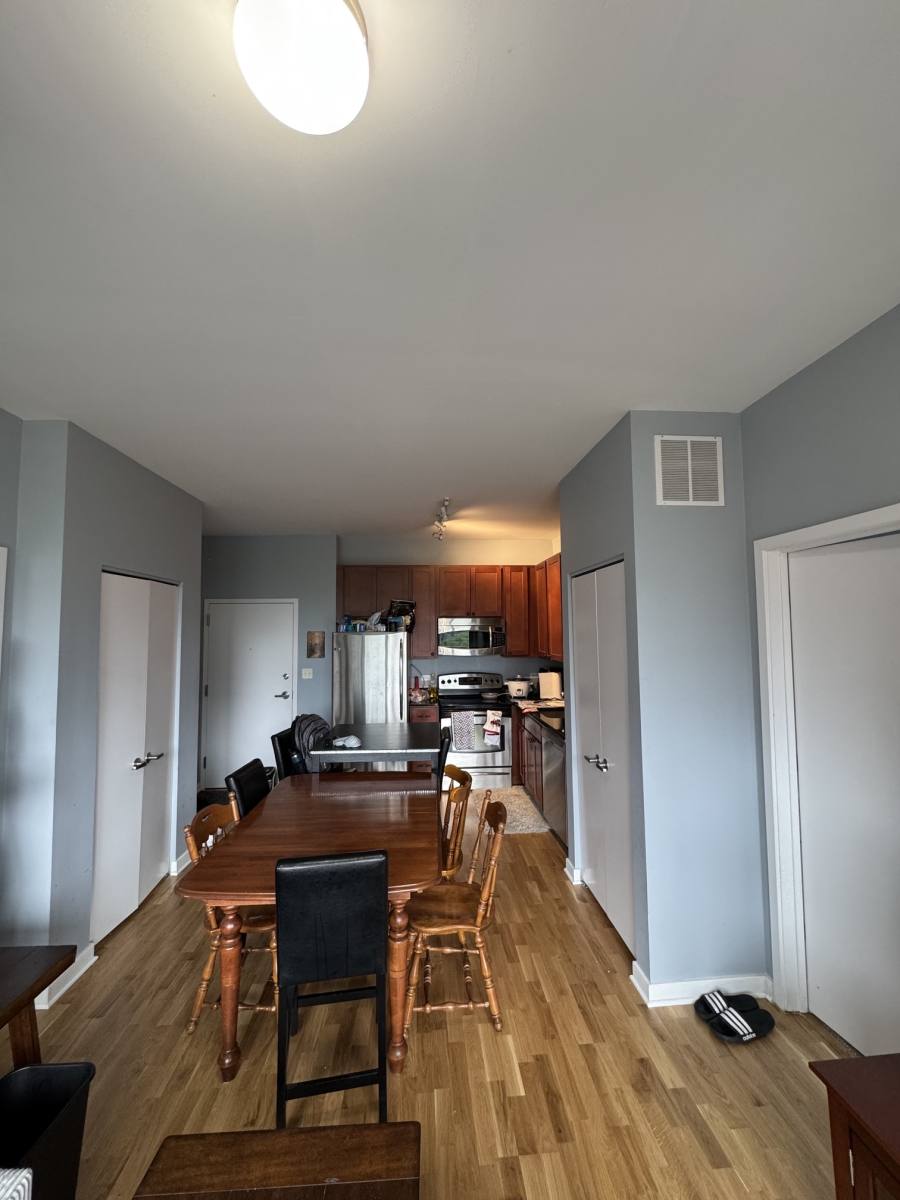 Apartment for rent at 1 E 8th St #605, Chicago, IL 60605