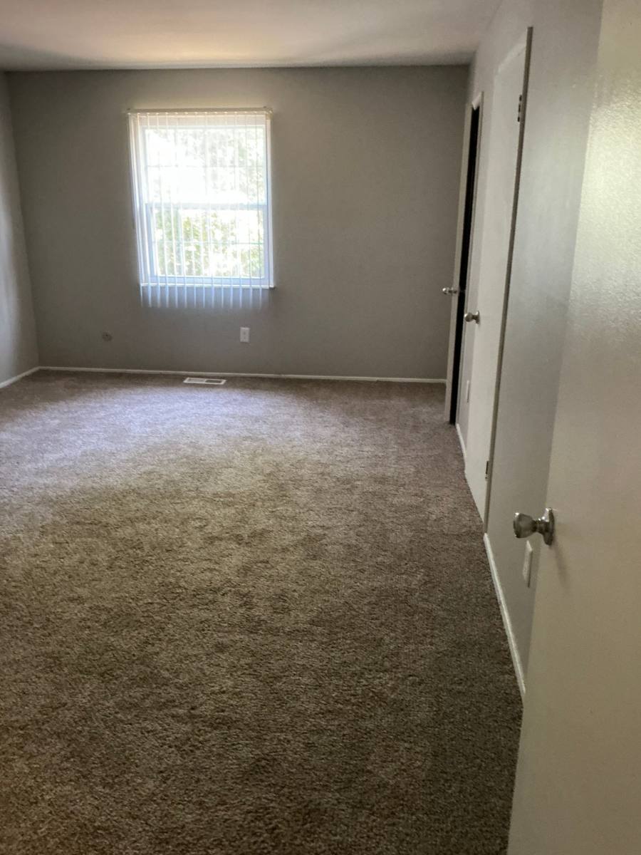Apartment for rent at 8507-B Tally Ho Dr, Hazelwood, MO 63042