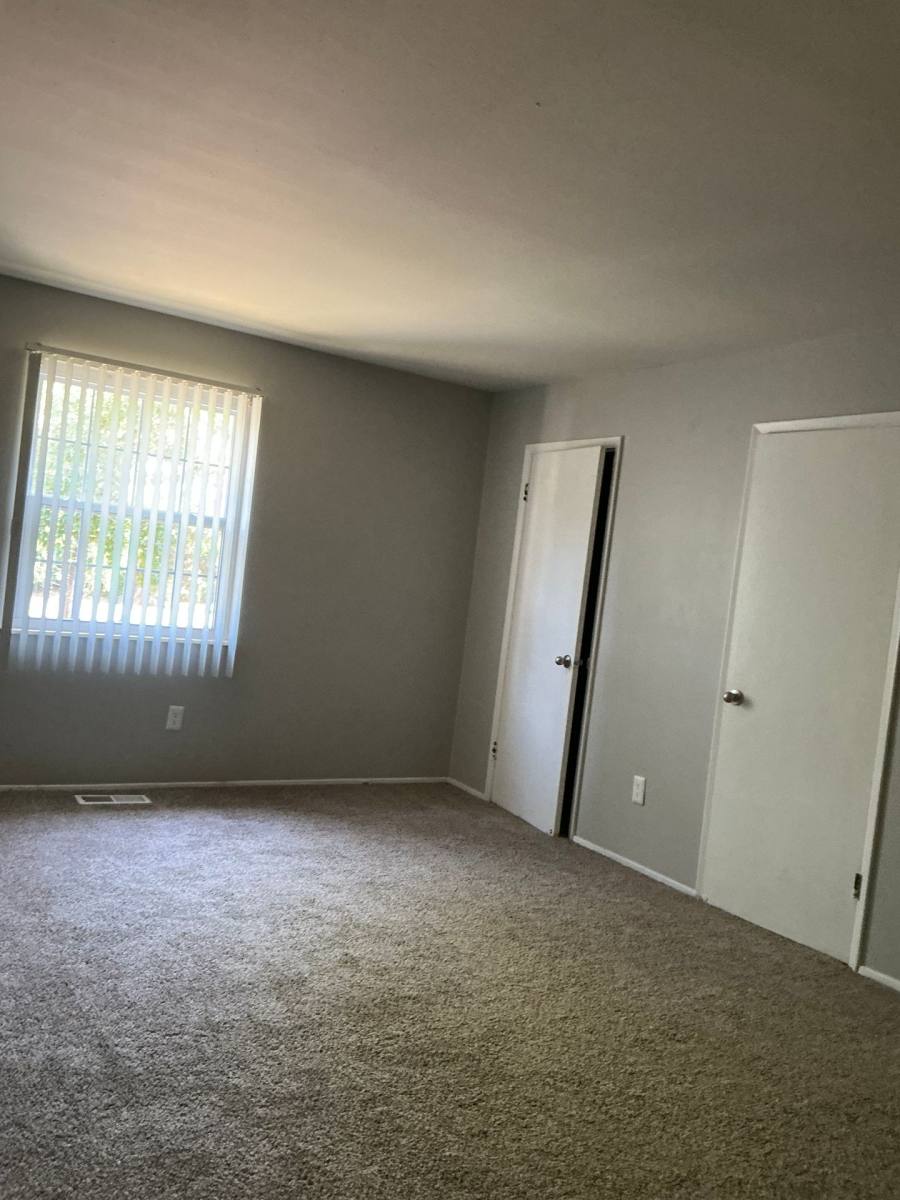 Apartment for rent at 8507-B Tally Ho Dr, Hazelwood, MO 63042