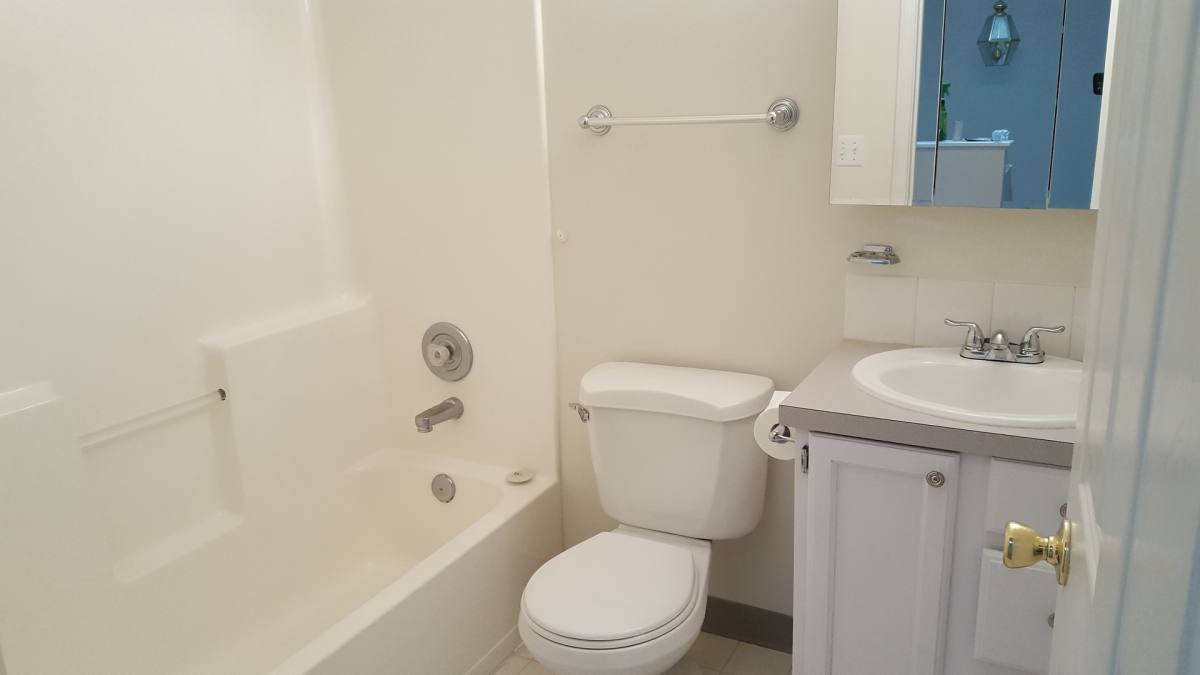 Apartment for rent at 2224 W 13th Ave, Kennewick, WA 99336