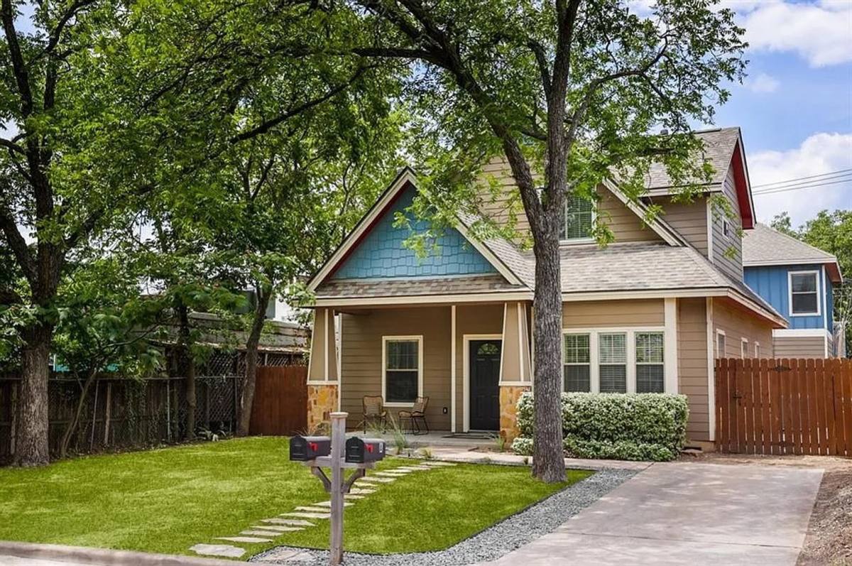 House for rent at 5302 Ave H, Austin, TX 78751