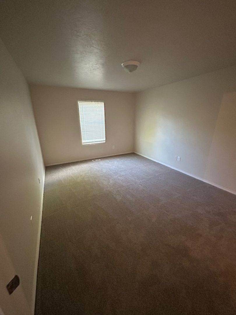 House for rent at 121 E Havasupai, Meridian, ID 83646