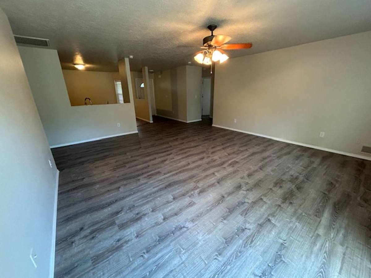 House for rent at 121 E Havasupai, Meridian, ID 83646
