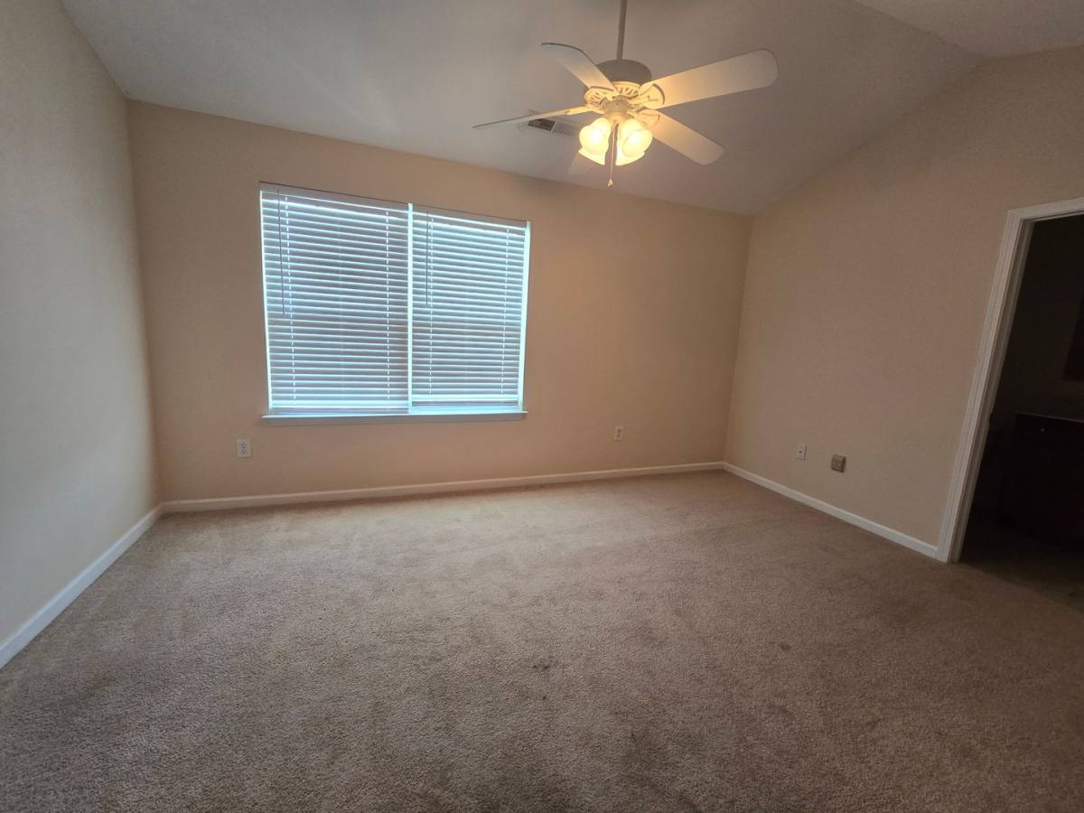 Townhouse for rent at 545 Song Sparrow Lane, Greensboro, NC 27409