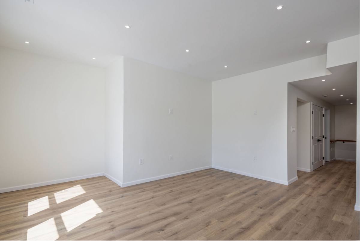 Apartment for rent at 3250 Lorain Ave, Cleveland, OH 44112
