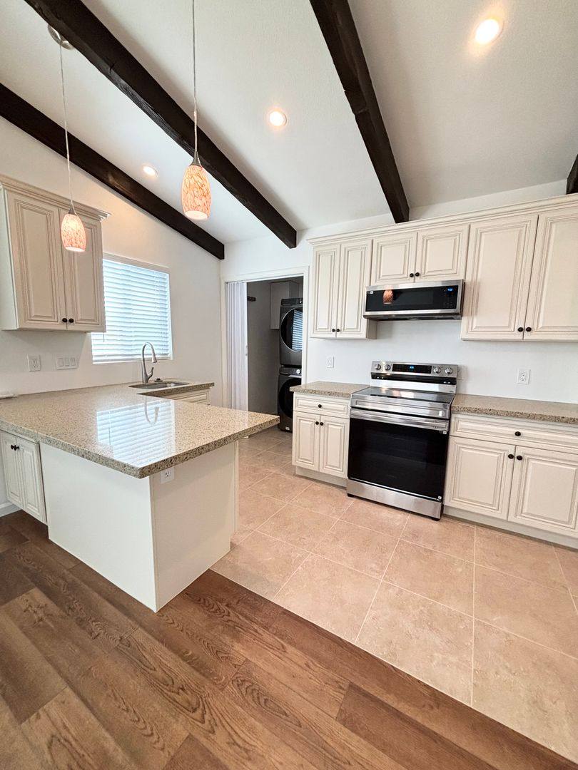 Townhouse for rent at 1636 W Pine Ave, Lompoc, CA 93436