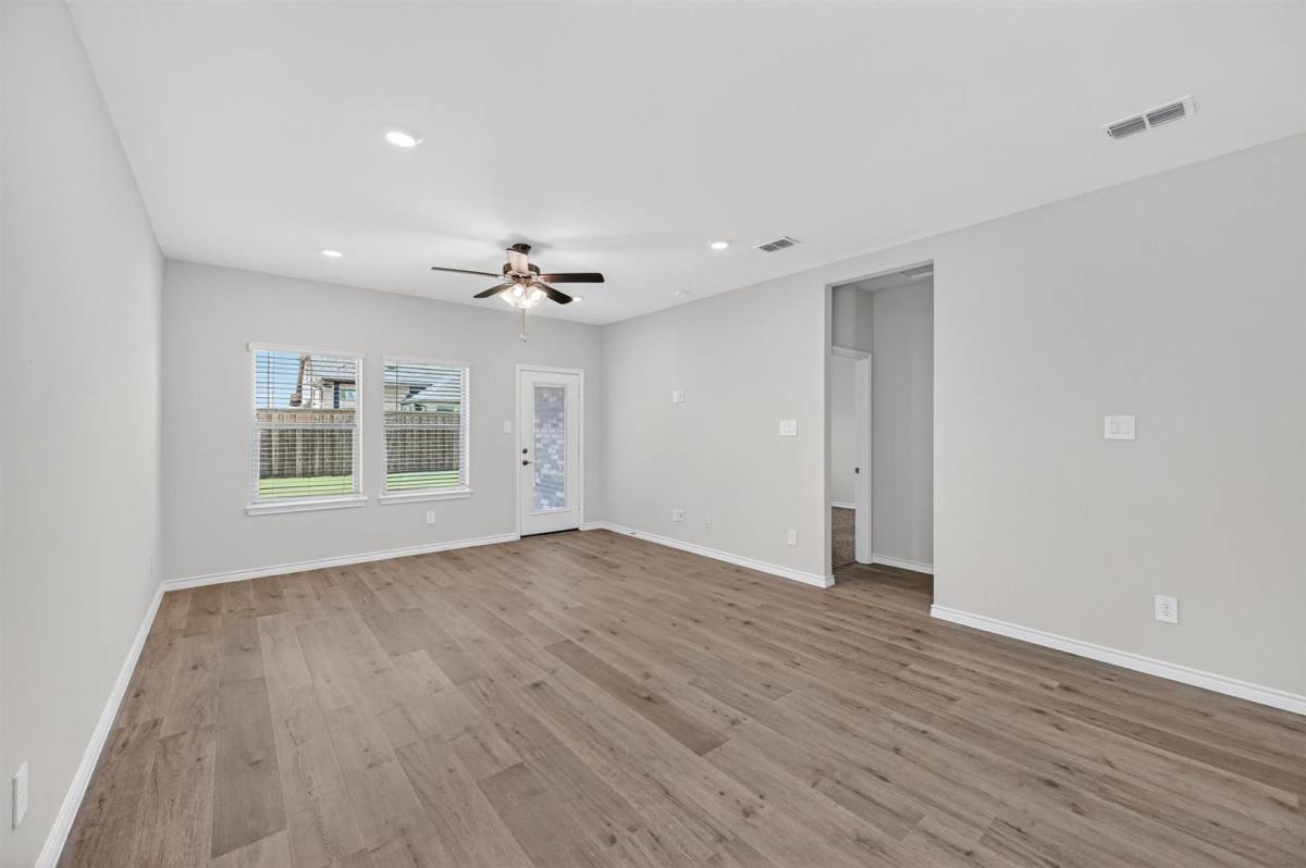 House for rent at 825 Apeldoorn Trail, Little Elm, TX 75068