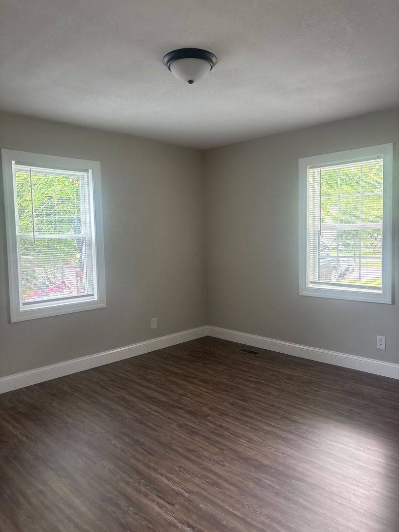 House for rent at 1112 E Holston Ave, Johnson City, TN 37601