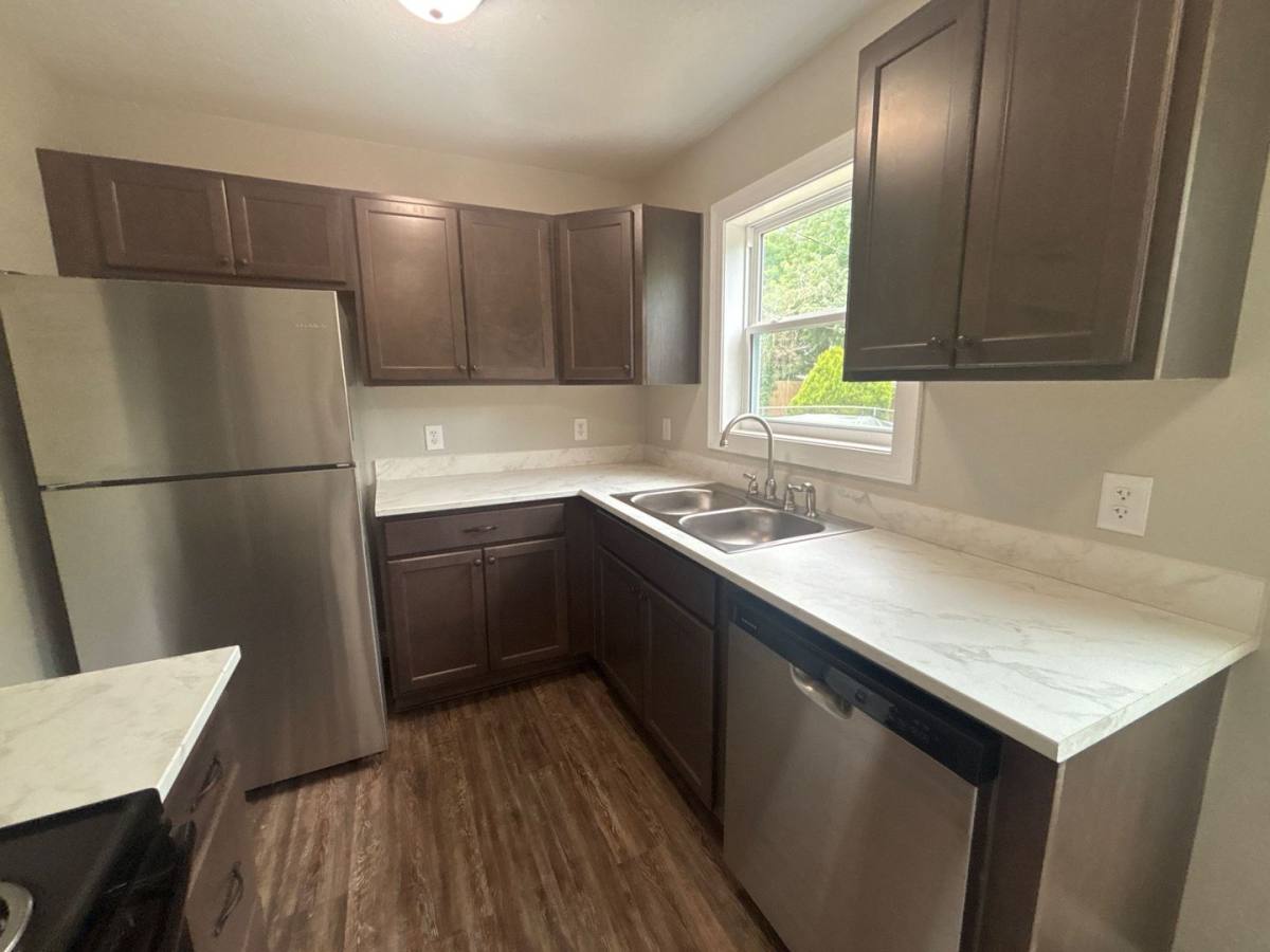 House for rent at 1112 E Holston Ave, Johnson City, TN 37601