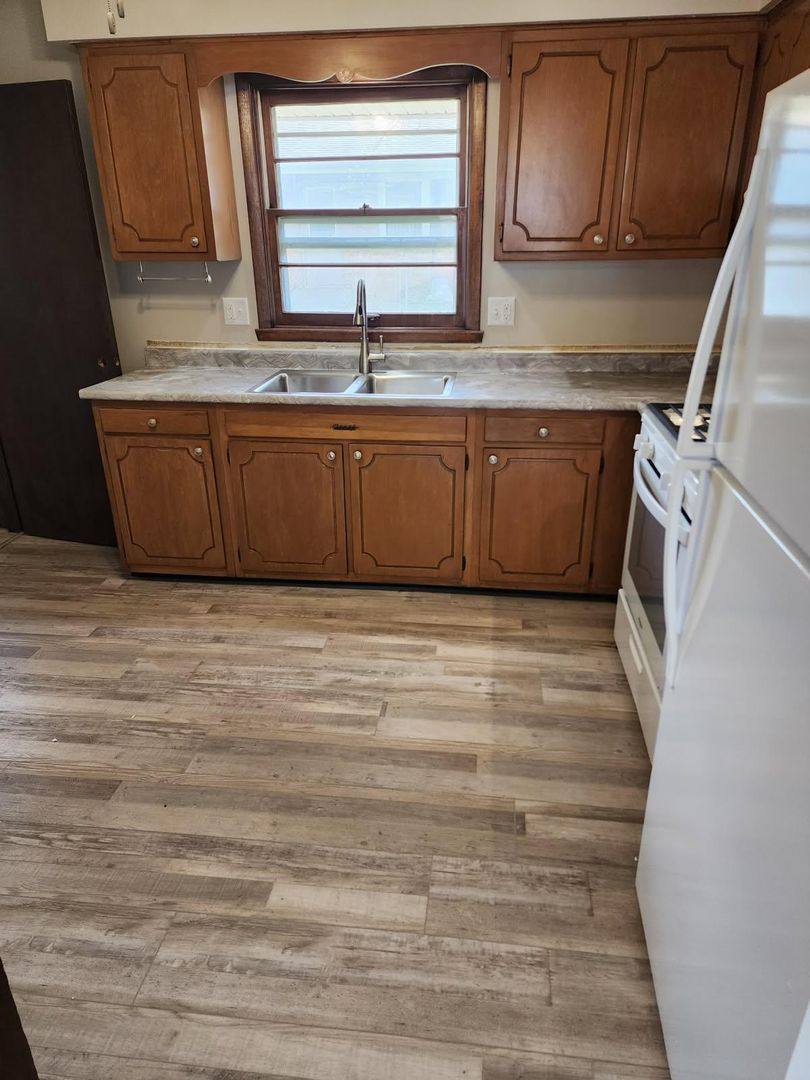 House for rent at 1506 Maryland Court, Belvidere, IL 61008