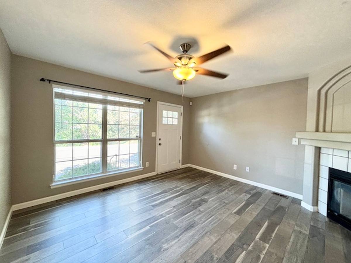 Apartment for rent at 1044 S Paris Court, Aurora, CO 80012