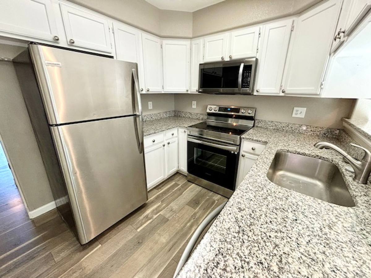 Apartment for rent at 1044 S Paris Court, Aurora, CO 80012