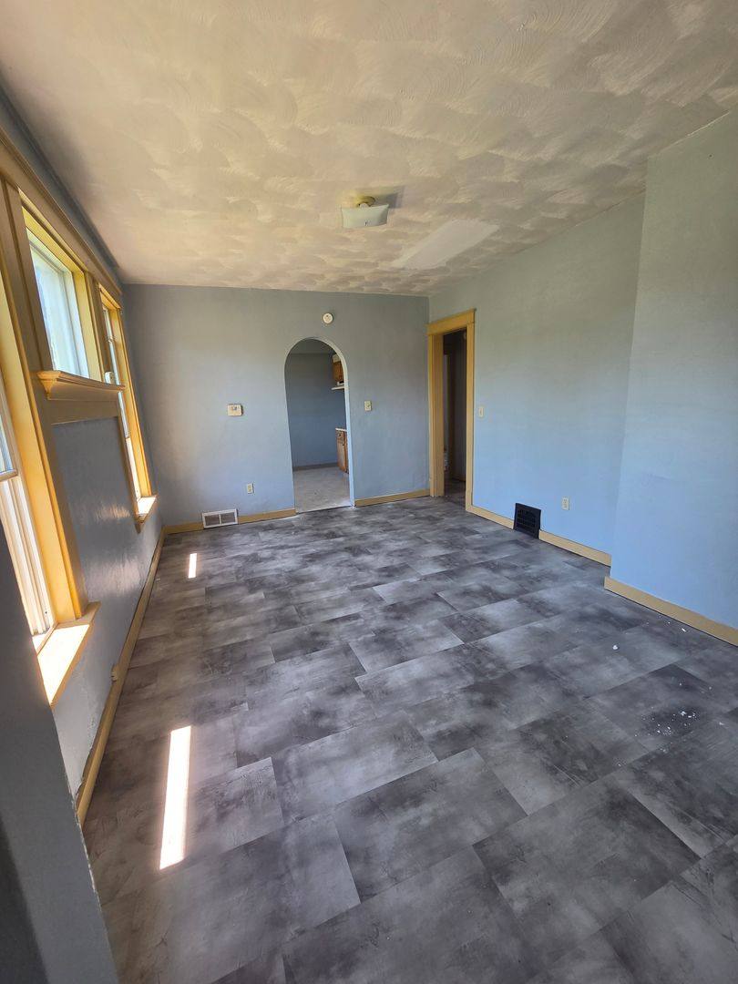 Apartment for rent at 2120 Parade St #B, Erie, PA 16503