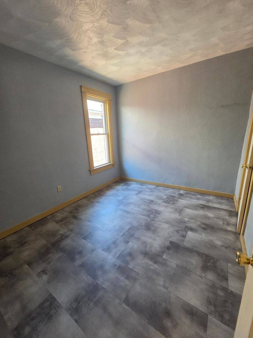 Apartment for rent at 2120 Parade St #B, Erie, PA 16503