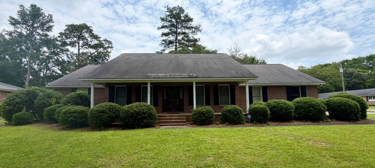 House for rent at 741 Henderson St, Sumter, SC 29150