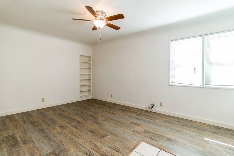 Apartment for rent at 121 W D St, Springfield, OR 97477