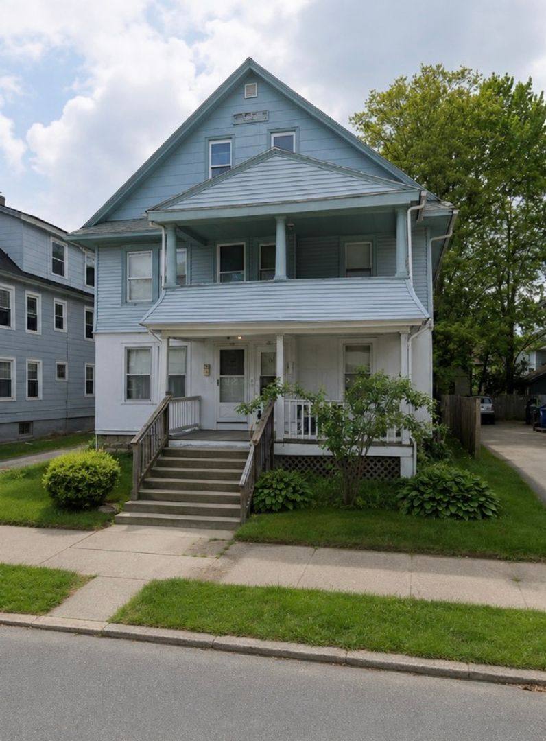 Apartment for rent at 42-44 Dearborn St, Springfield, MA 01109