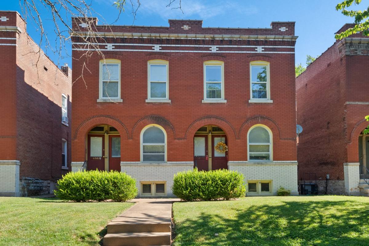 Apartment for rent at 4059A Hartford St, Saint Louis, MO 63116