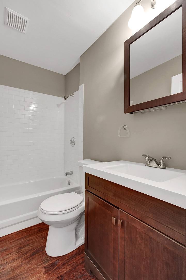 Apartment for rent at 4059A Hartford St, Saint Louis, MO 63116