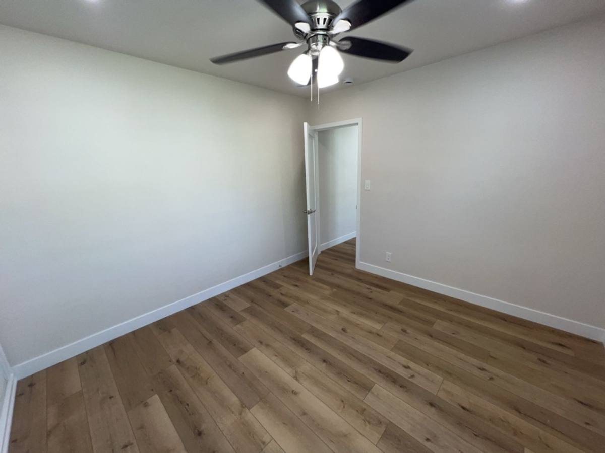 Apartment for rent at 325-331 E Elmwood Ave, Burbank, CA 91505