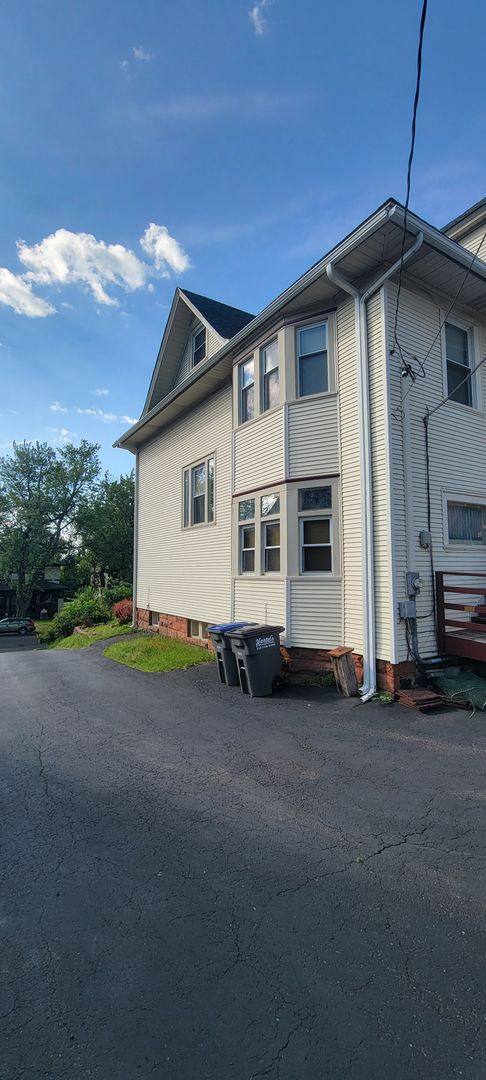 Apartment for rent at 1817 E 1st St, Duluth, MN 55812
