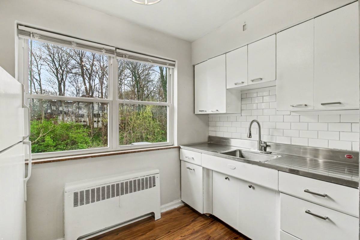 Apartment for rent at 1607 Asmann Ave, Cincinnati, OH 45229