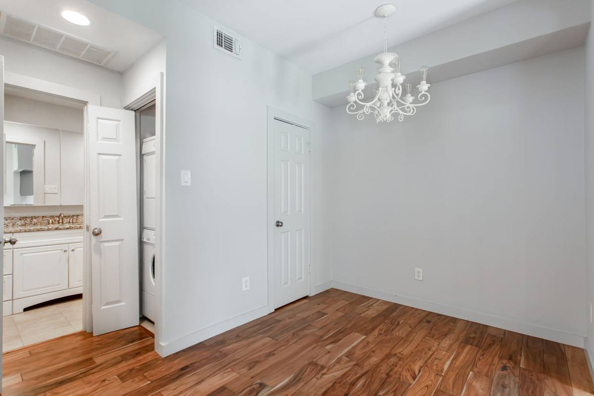 Condo for rent at 6210 Oram St, Dallas, TX 75214