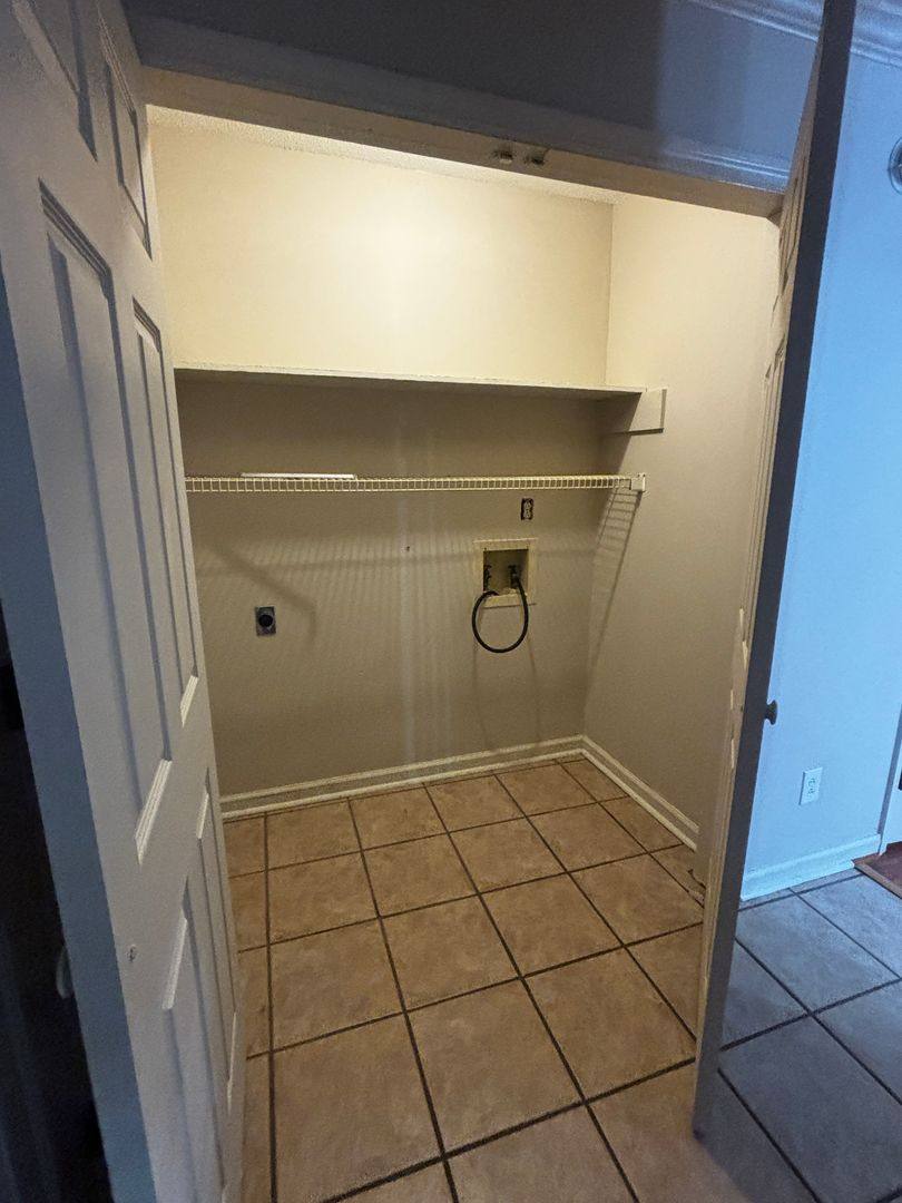 House for rent at 4324 Vista Dr, Guntersville, AL 35976