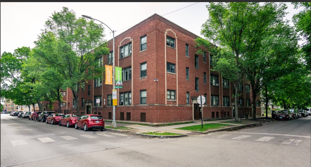 Apartment for rent at 5635 W Washington Blvd, Chicago, IL 60644