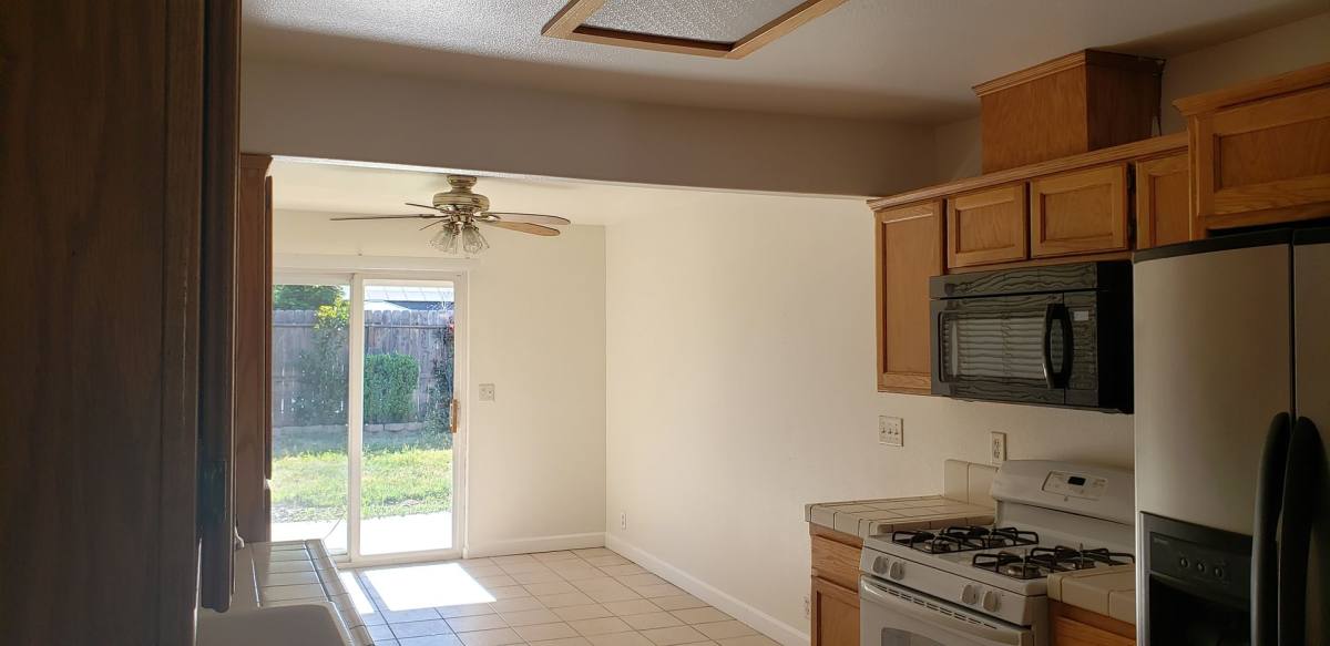 House for rent at 2876 Upland Dr, Chico, CA 95973