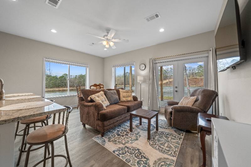 Condo for rent at 167 Pebble Beach Place #1A, Hot Springs National Park, AR 71913
