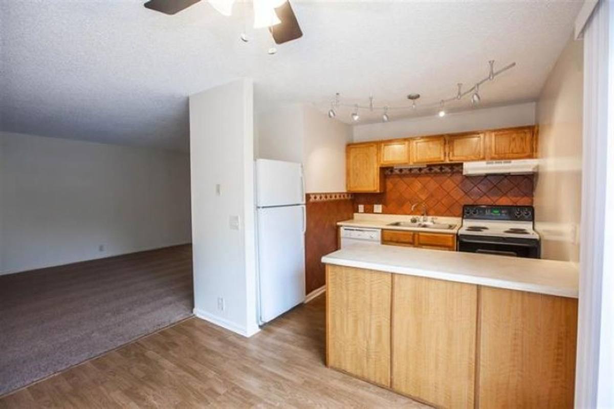 Apartment for rent at 701 Dondee Dr, Manhattan, KS 66502