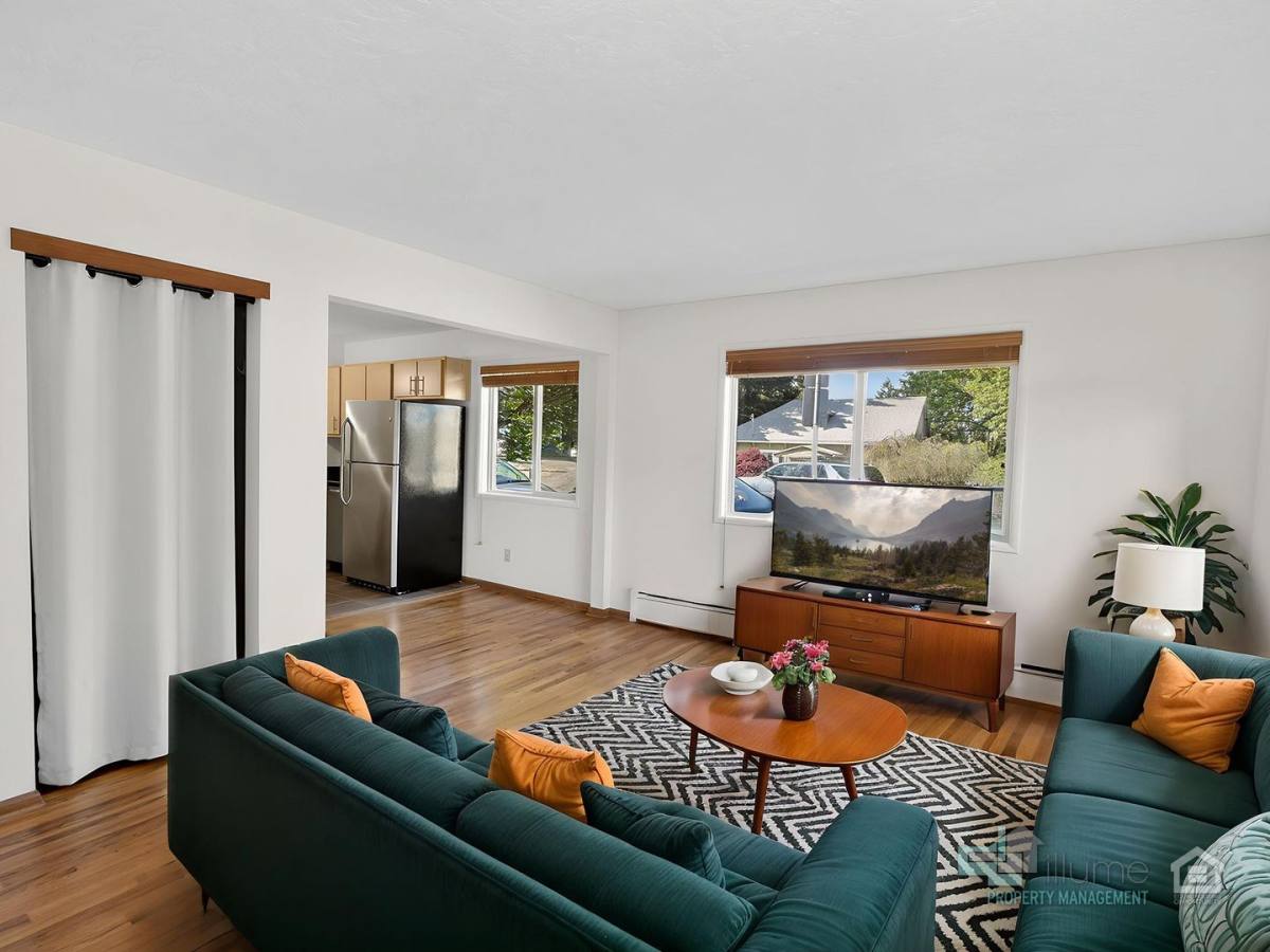 Condo for rent at 908 SW Gaines St #31, Portland, OR 97239